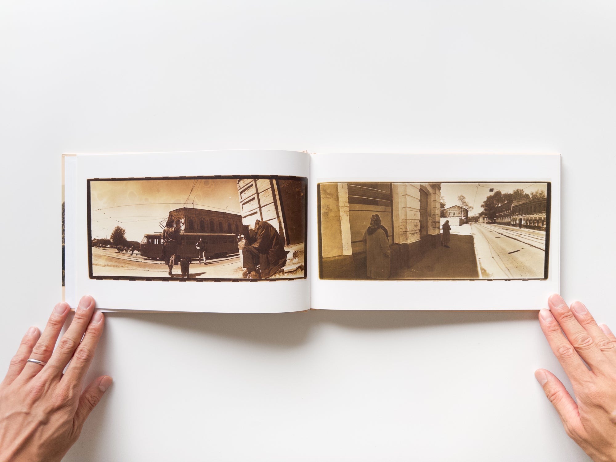 Am Boden / By the Ground + Die Dammerung / At Dusk by Boris