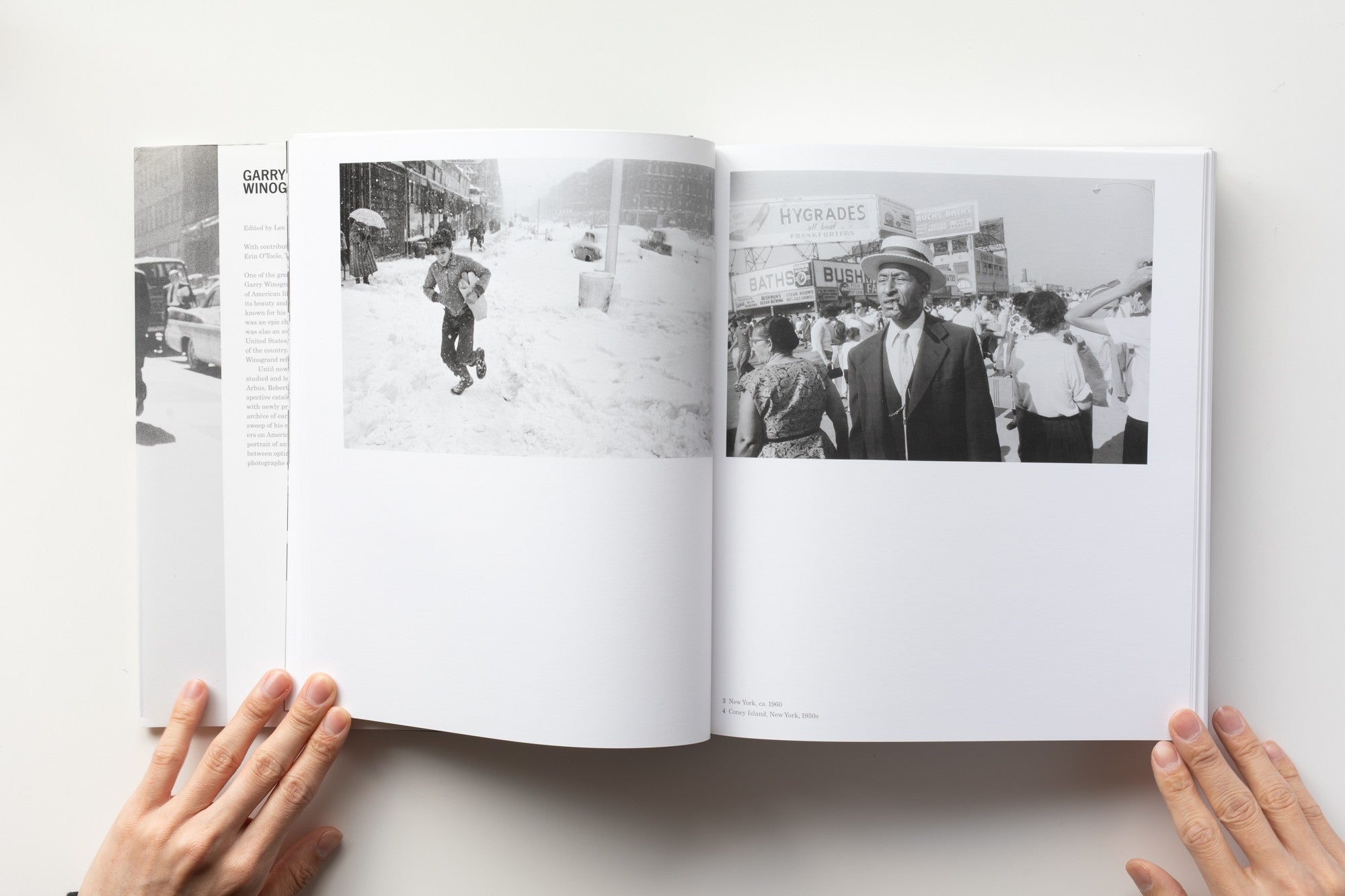 Mint) Garry Winogrand | IACK