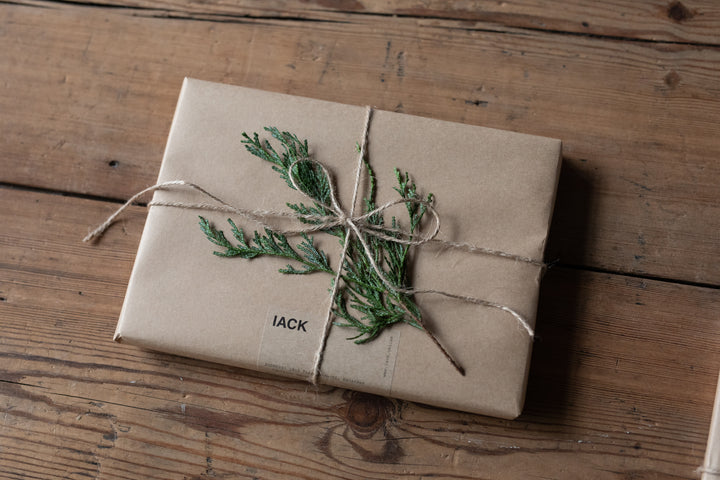 Special Gift-Wrapping for Christmas Season