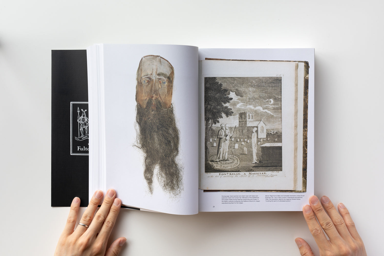 Tony Oursler トニー・アウスラー　作品集 Imponderable: The Archives of Tony Oursler | IACK