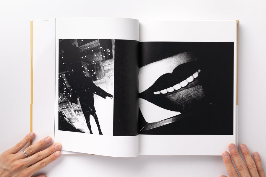 <tc>Daido Moriyama Photo Collection (1): Japan, A Photo Theater</tc>