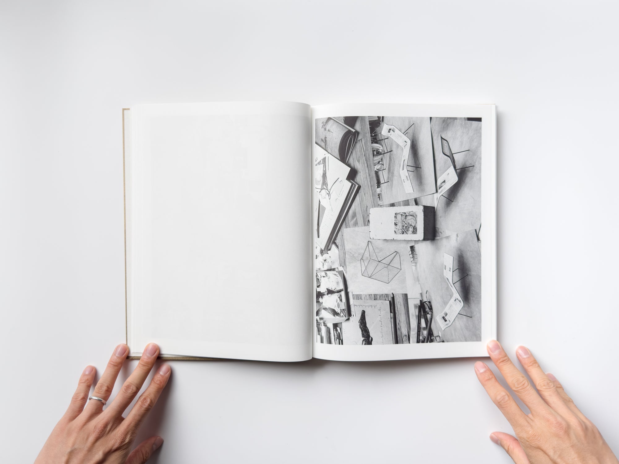 Studio Snapshots by Mark Manders – IACK