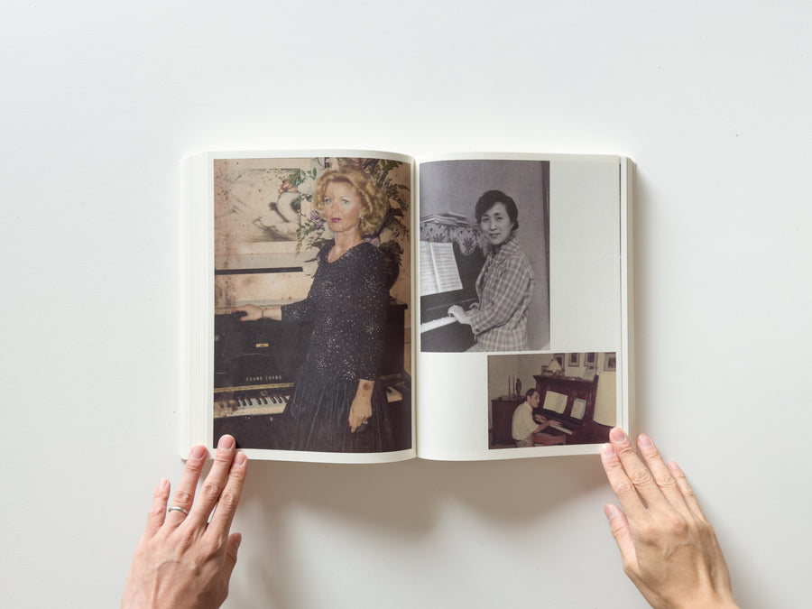 Incomplete Encyclopedia of Touch by Erik Kessels, Karel de Mulder and Thomas Sauvin